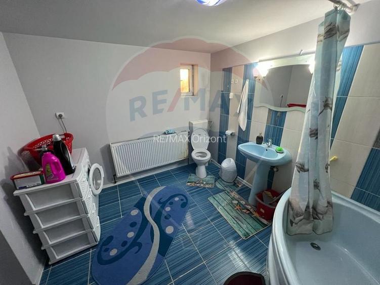 Casă  RENOVATA - Grebanu - 11