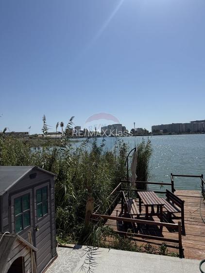 Vila premium cu priveliste si acces la lac - 18