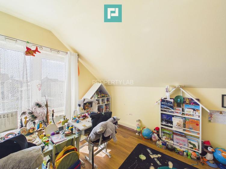 Casă individuală P + E | Spațioasă | Săcălaz | - 50