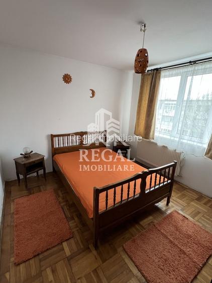 Apartament 3 camere de vânzare – Micro 4 | Decomandat | 57 mp - 5