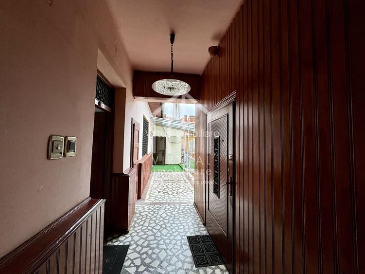 Apartament si spatiu comercial in zona centrala, 150mp utili, garaj - 16