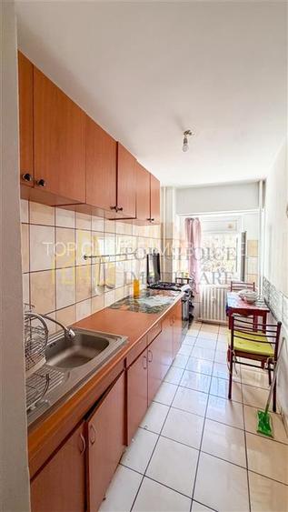 GARSONIERA FOARTE SPATIOASA 42MP - BLOC 1985 - LANGA UTCB TEI - 10