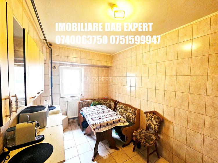 Vanzare apartament cu balcon zona Doua Babe, ICFRIMU - 3