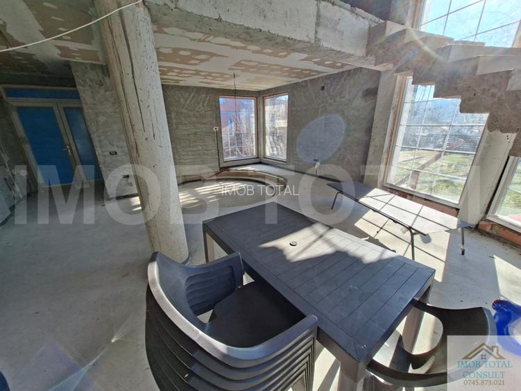 Vila spatioasa Valea Ursului - Bascov, la gri - 5