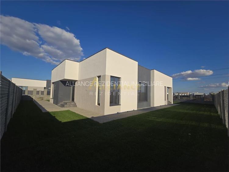 Casa parter - 4 camere - 2 bai - incalzire pardoseal?- 408 mp teren - 9