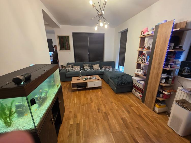 Complex Liziera de Lac, Comuna Frumusani, vila  partial mobilata si utilata - 3