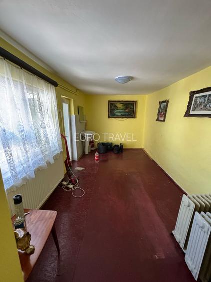 Casa la sol, 180 mp teren /11m, locuibila, centrala gaz, Coiciu zona Institut - 12