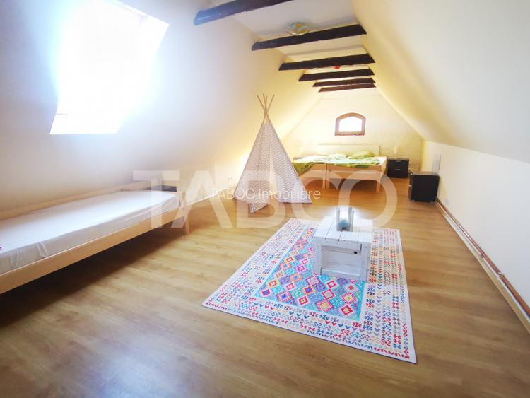 Casa de vanzare pretabila pensiune priveliste superba Fantanele Sibiu - 9