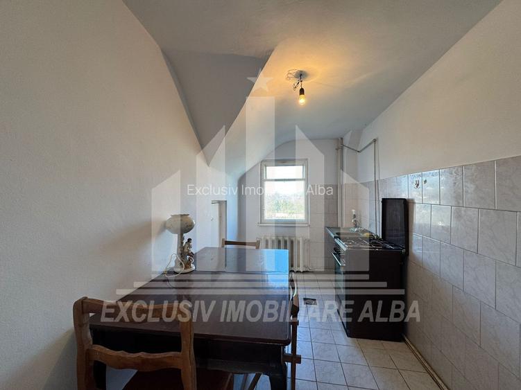 Casa individuala | De inchiriat | 320 mp | 750 mp teren | Cetate - 14