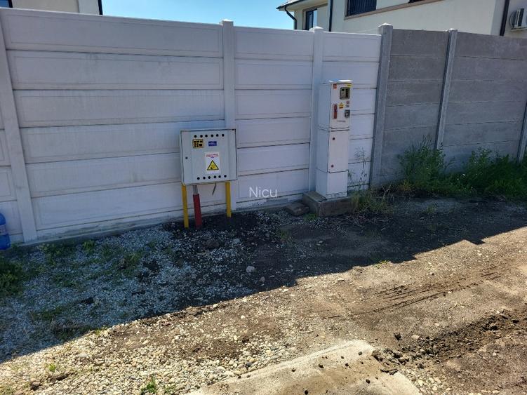 Casa individuala 3 camere,2 bai,o bucatarie,beci incalzire pardoaseala teren 450 - 12