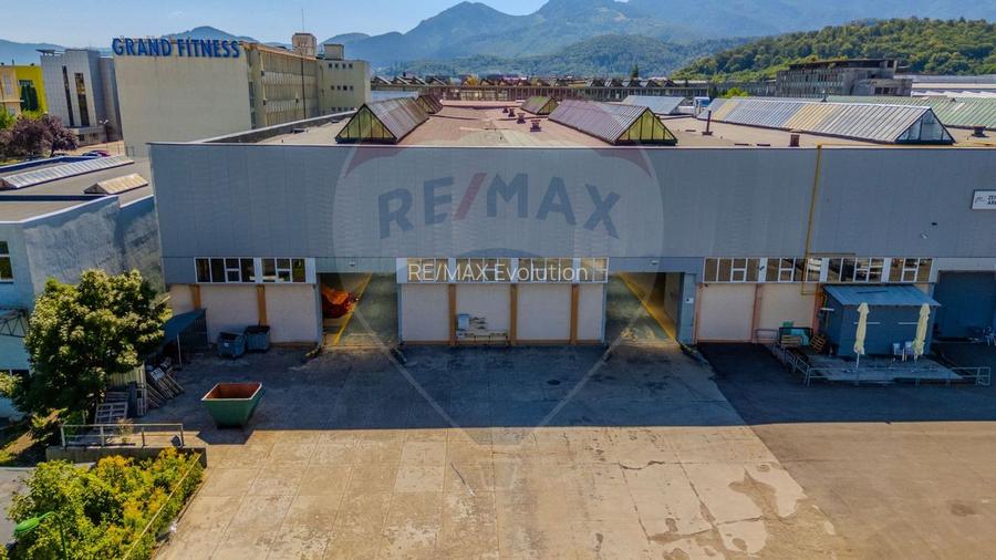 2 tronsoane hala |2 poduri rulante 10/18 T, Parcare, Productie\depozit - 8