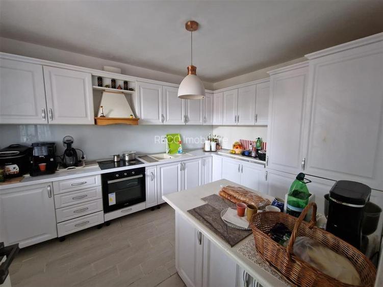 Casa P+M in zona Ciheiului, la 400 m de tramvai - 6