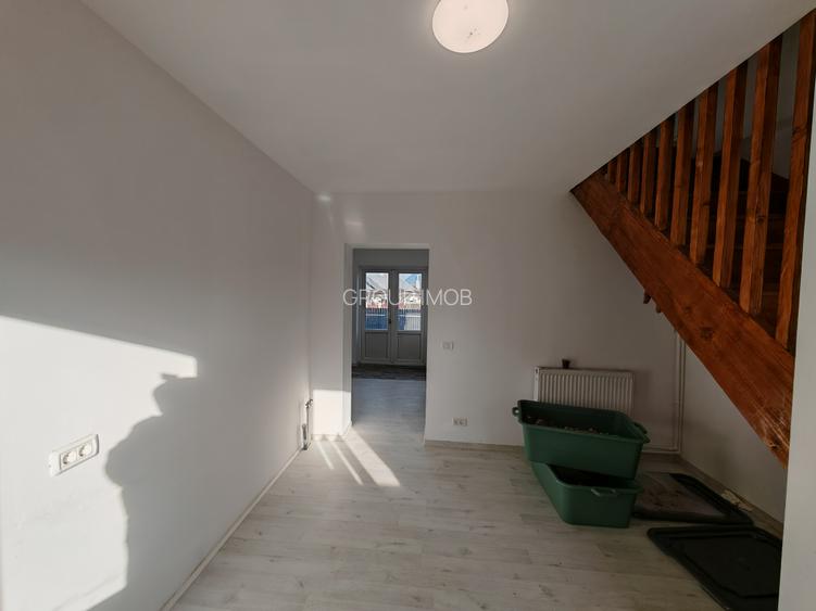 Casa P+M, la cheie, Tache - 7