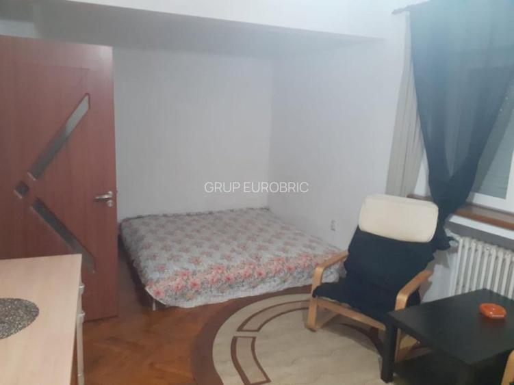 INCHIRIERE GARSONIERA, ULTRACENTRAL, PIATA  ROMANA, - 10