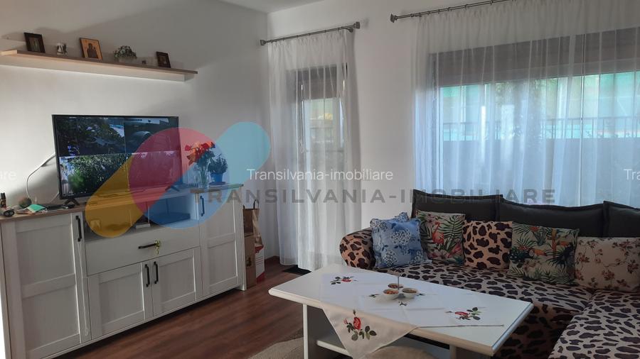 Casa cuplata, finisata, 130 mp utili, 5 camere, zona linistita - 2