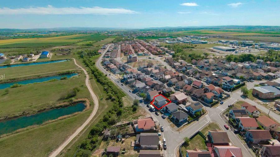 Casă / Vilă cu 5 camere de vânzare în zona Calea Clujului - 18