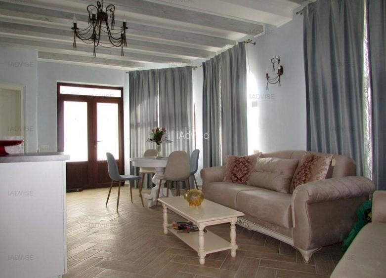 Casa superba utilata mobilata Rasnov, pretabila si pentru doua familii - 2