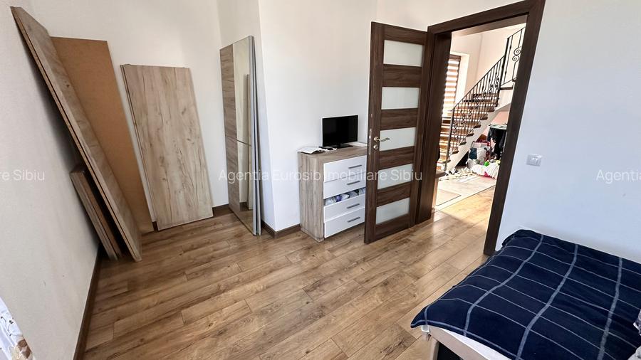 Casa tip vila constructie noua in Sacel, Sibiu teren 866 mp mobilata si utilata - 6