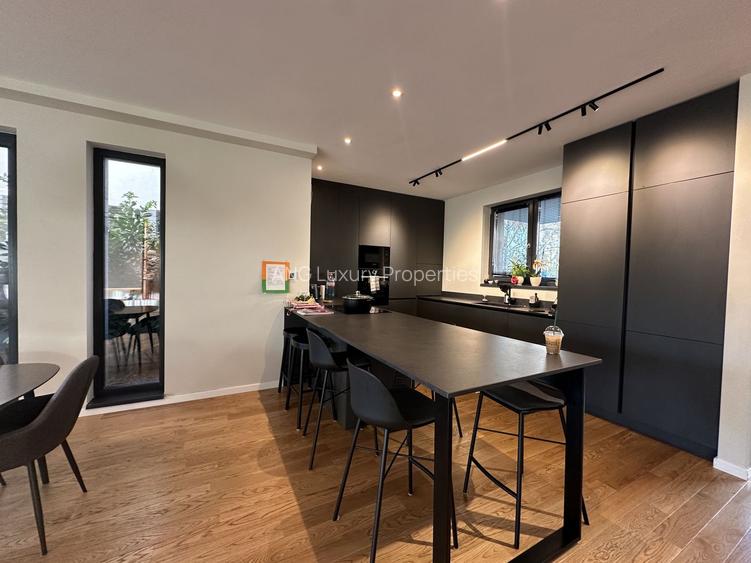 INCHIRIERE VILA ZONA PIPERA - 8