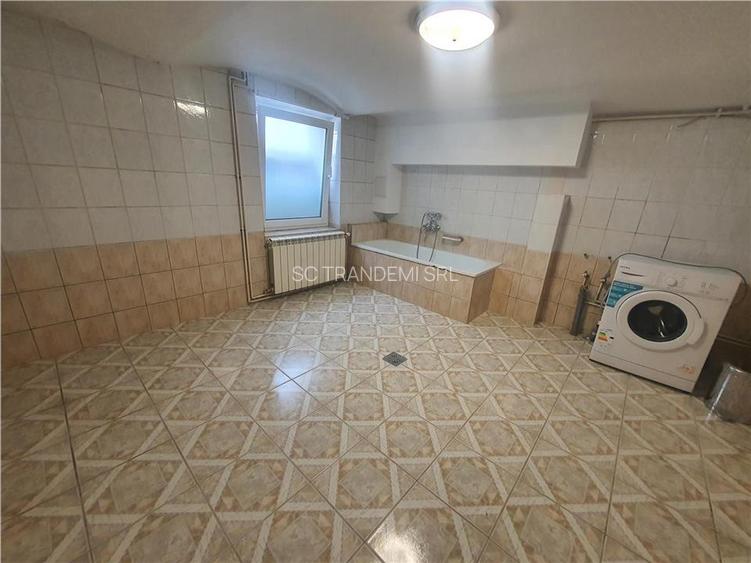 Imobil individual cu doua corpuri de cladire zona Parcului SubArini - 24