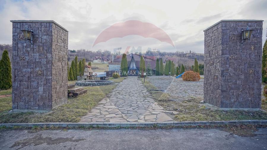 Complex turistic + restaurant la intrare Bran – 47 camere 11.627 mp - 8