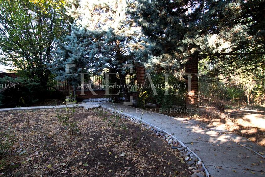 Inchiriere casa, vila 7 camere | Individuala, Renovata, Curte | Campul Pipera - 46