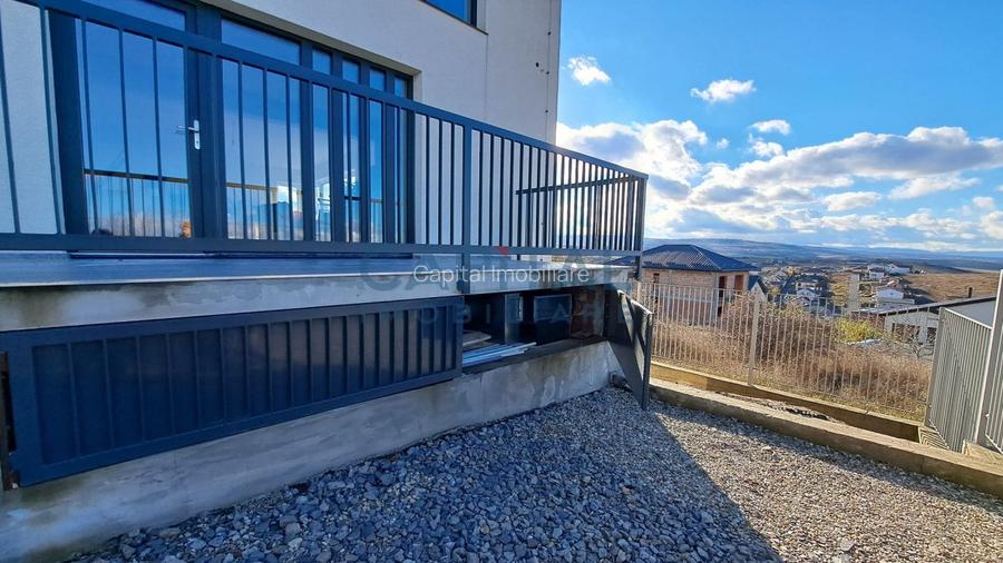 Casa remarcabila, 297 mpu, terasa pe acoperis, garaj, panorama - 9