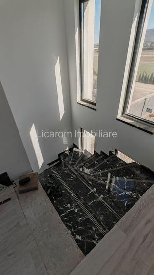 Vila individuala Cristian P+E, 4 camere,"La cheie" teren 511 mp. - 12