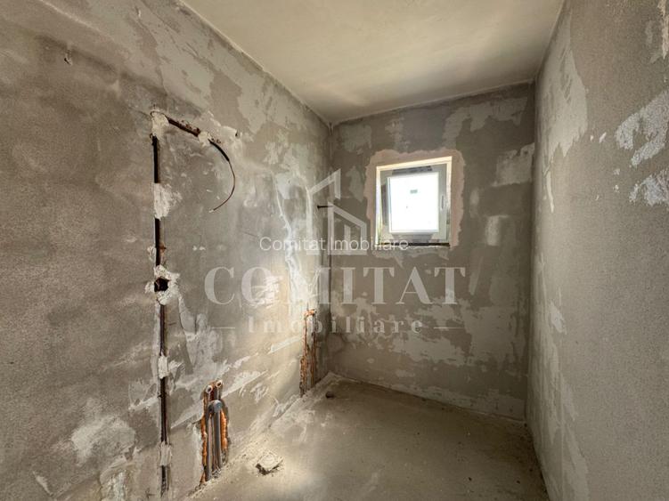 Casă de tip duplex | Stadiu semifinisat | 4 camere | Zona Câmpului - 12