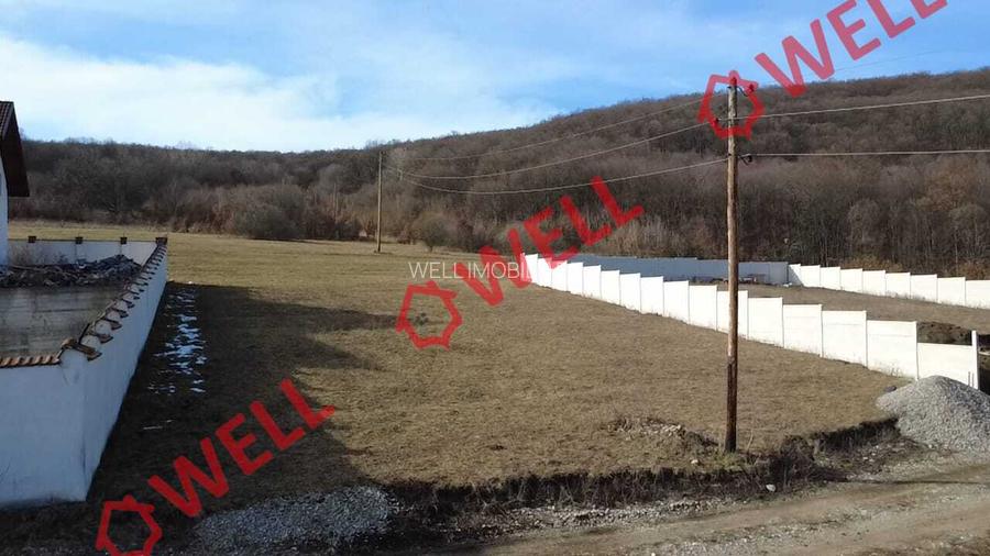 De vânzare teren intravilan în loc. Vâlcele - 5