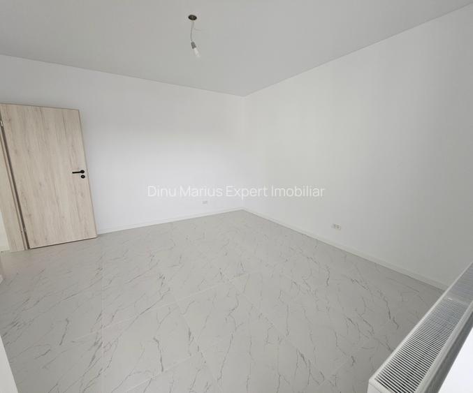 Casa 4 camere pe PARTER,incalzire pardoseala,rate dezvoltator,comision 0 - 2