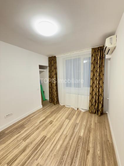 Comision-0% / Unirii, Bratianu vizavi de Magazinul Cocor - Negociabil - 12