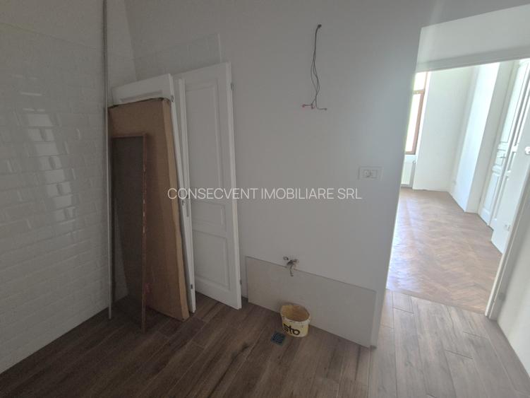 Apartament ultracentral, renovat integral, Arad, comision 0 - 8