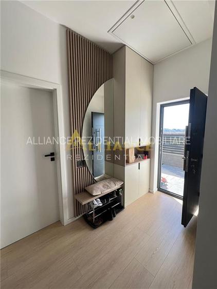 Casa individuala - 4 camere - 2 bai - la 10 min de RATB - 20