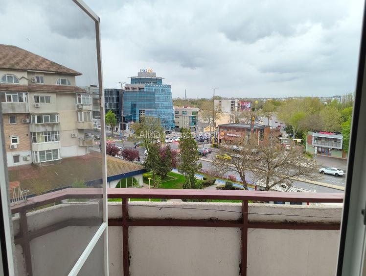 Inchiriez apartament zona Delfinariu Constanta - 5
