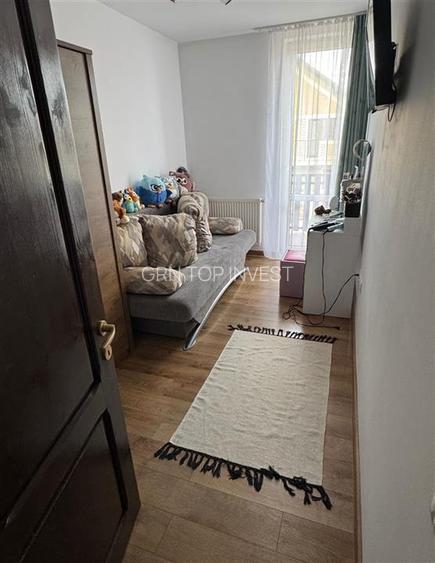 Casa cu 4 camere si curte privata in cartierul Arhitectilor - 6