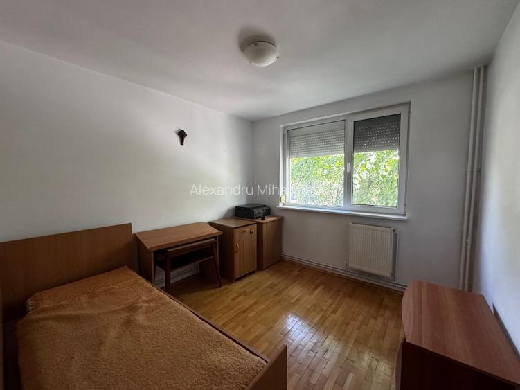 Apartament 3 camere 1 Decembrie 1918/Titan - complet renovat - centrala proprie - 4