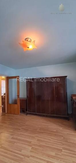 2 Camere Titan - 1 Decembrie | Et 8 | Anvelopat - 2