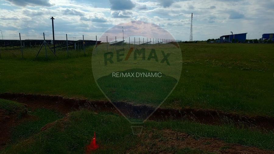 Teren intravilan, zona in plina dezvoltare industriala loc. Frumuseni - 3