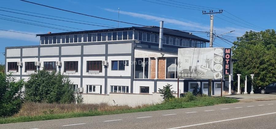 Restaurant/Motel de vânzare  - 5
