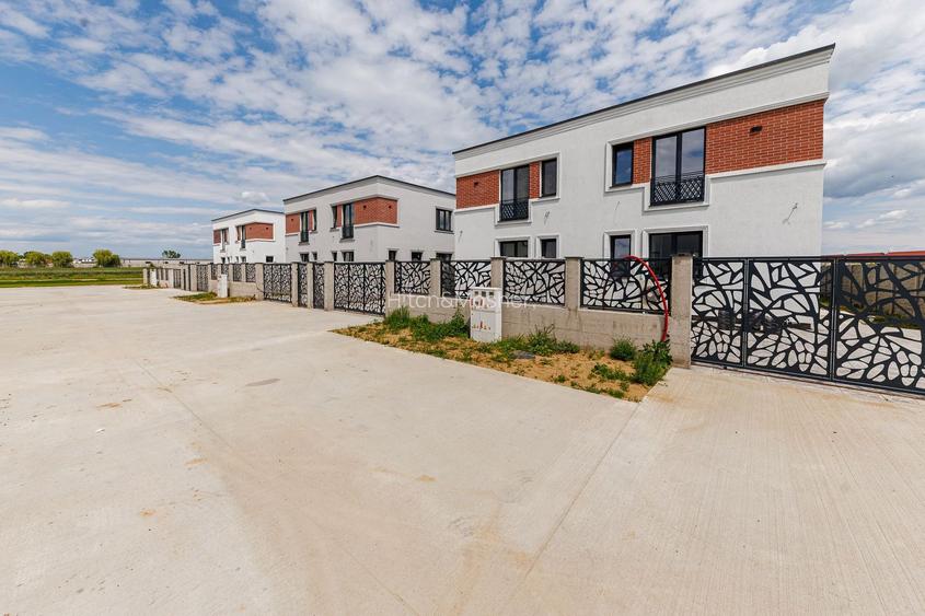 🏡 De vânzare: Duplex modern în Bucovăț – Comision 0% - 27