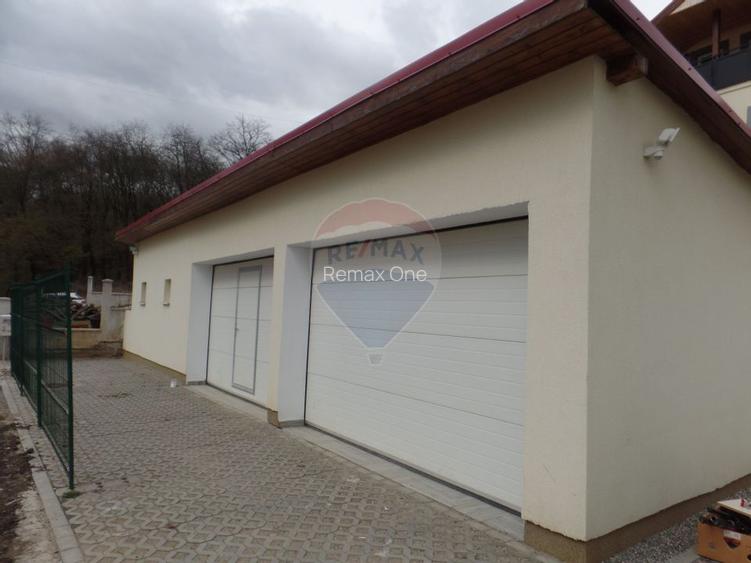 Casă cu vedere spectaculoasă - pentru locuit sau investiție turistică - 22