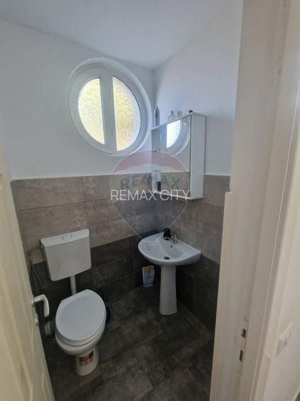 Spațiu generos in Piatra Neamt - perfect pentru afacerea ta - 7