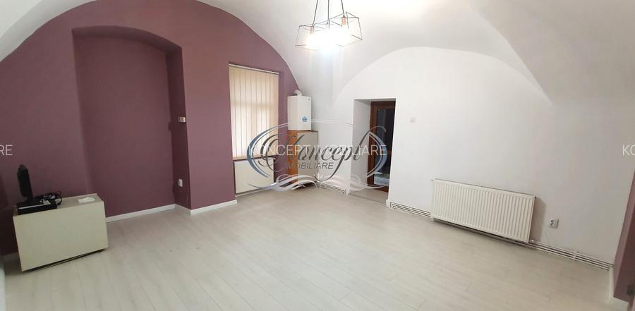 Birou in cladire istorica cu terasa si boxa, strada Eroilor - 3