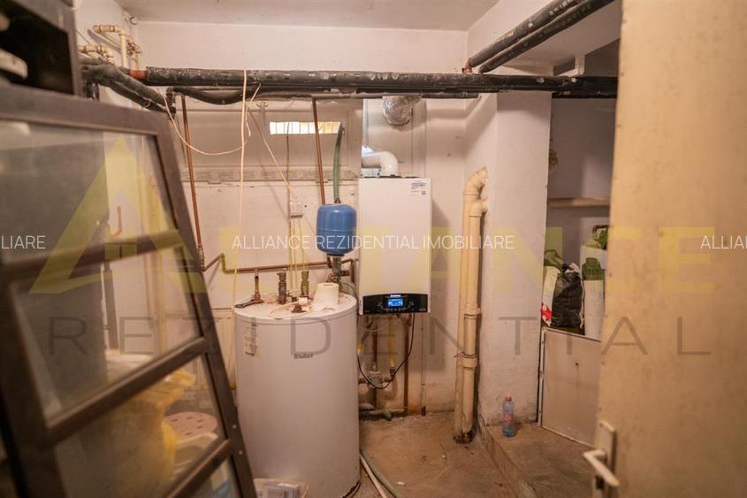 Proprietate Exclusivista cu Deschidere Spectaculoasa la Apa – Domeniu Privat cu - 16