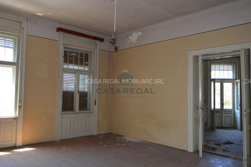 Cladire istorica in centrul orasului - 18