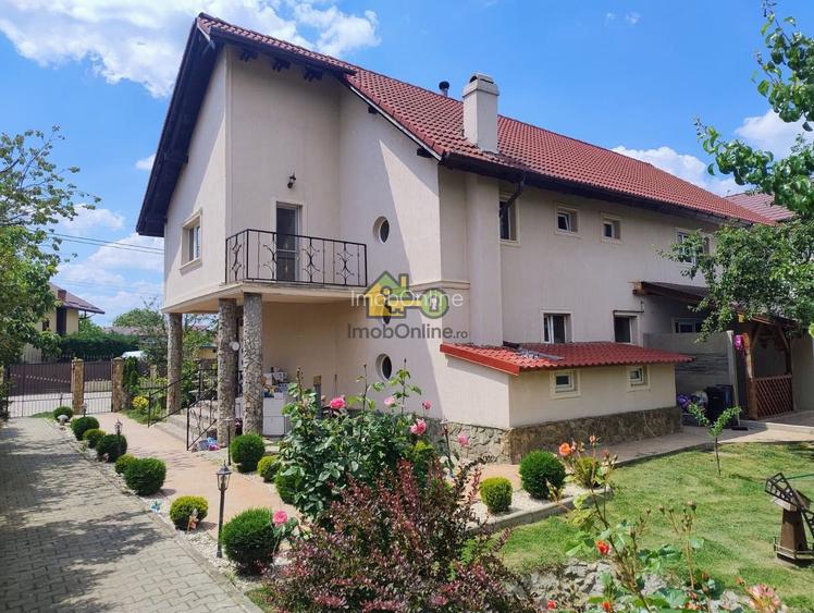 Vilă elegantă cu design luxos și grădină superb amenajată în Șag - 3