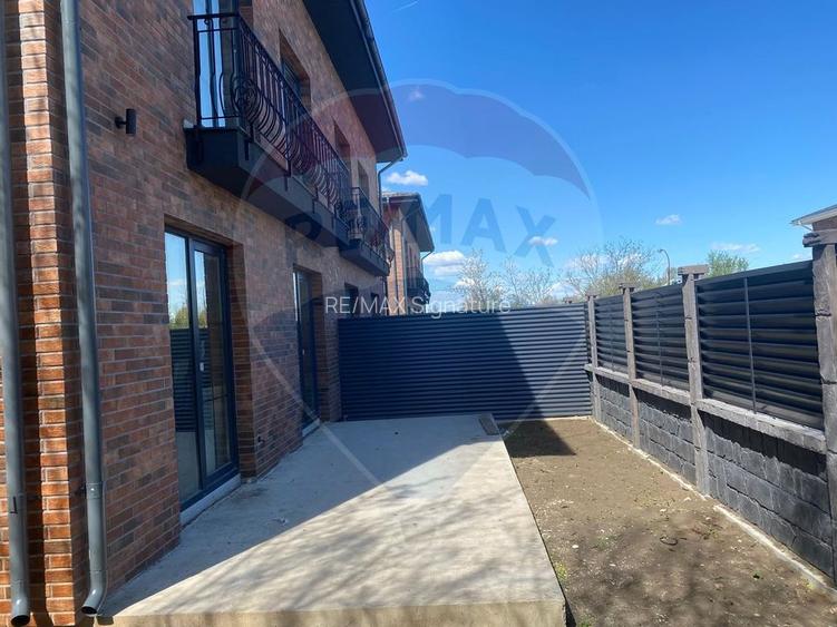 DE VANZARE Vila tip Quadruplex OTOPENI - 14