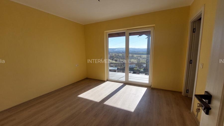 OKAZIE Apartament 3 camere Scara Interioara 2 Bai Balcon Parcare CETATE Lidl - 12
