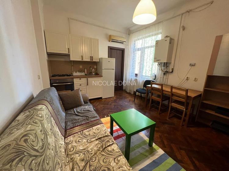 Ultracentral De inchiriat apartament 2 camere in vila pe Blv Schitu Magureanu - 4